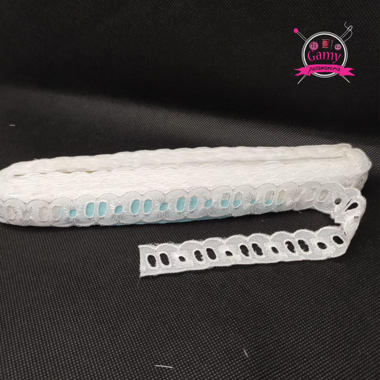 TIRA BORDADA PASA CINTA